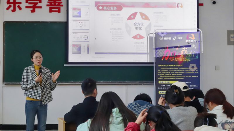 打光翻车？户外短视频常见的三个灯光误区